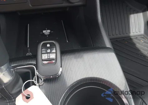 2025 Honda Civic Hybrid Sport/Sport Touring from USA, damaged, VIN 2HGFE4F85SH333567